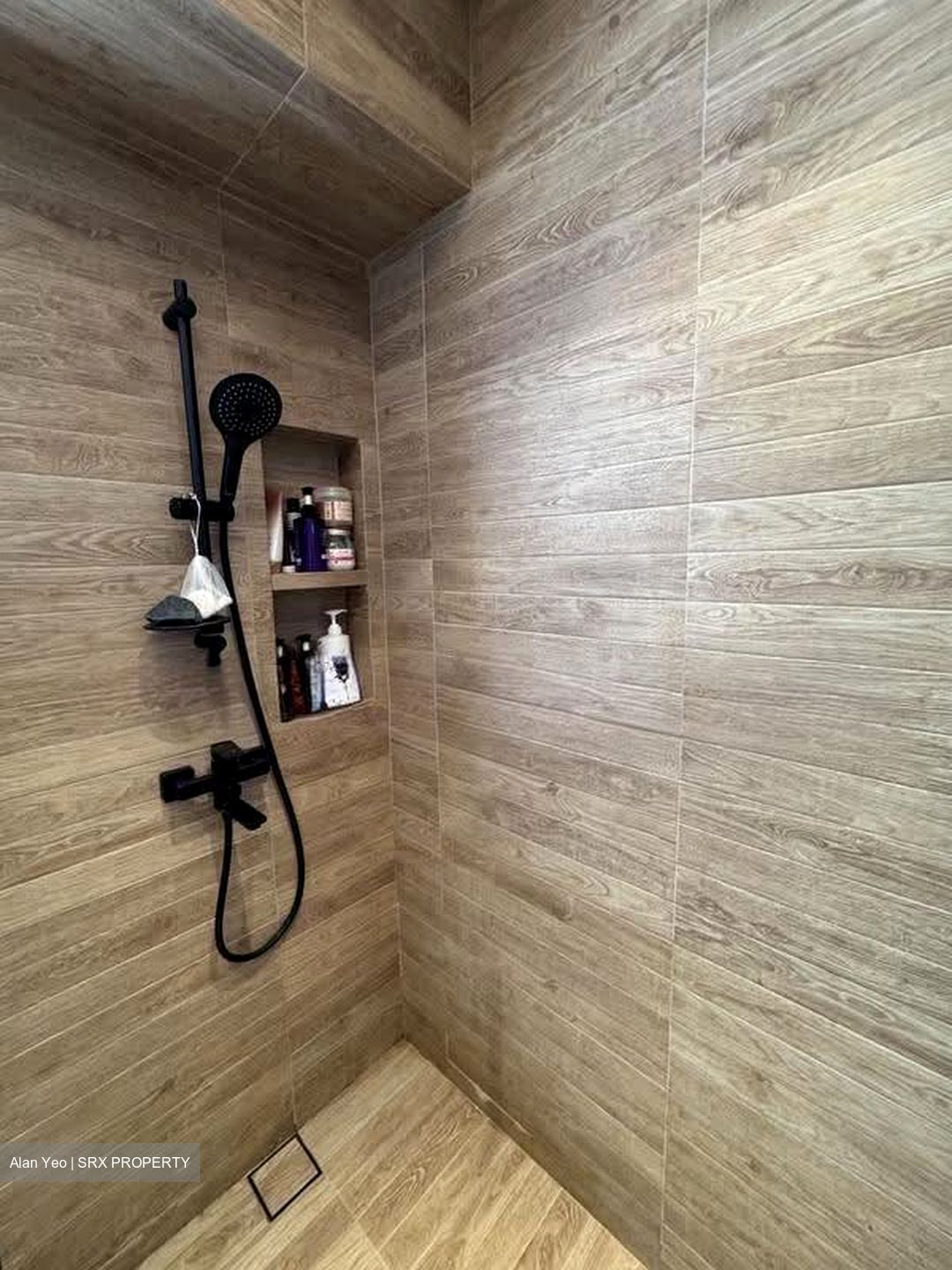 Blk 455 Hougang Avenue 10 (Hougang), HDB Executive #628331151